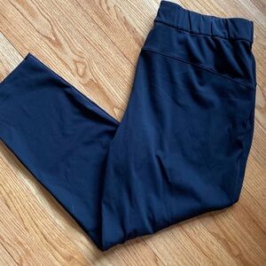 Lululemon On the Fly 7/8 pants. Black size 10